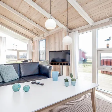 Hébergement de vacances Stunning In Hjorring With Sauna *